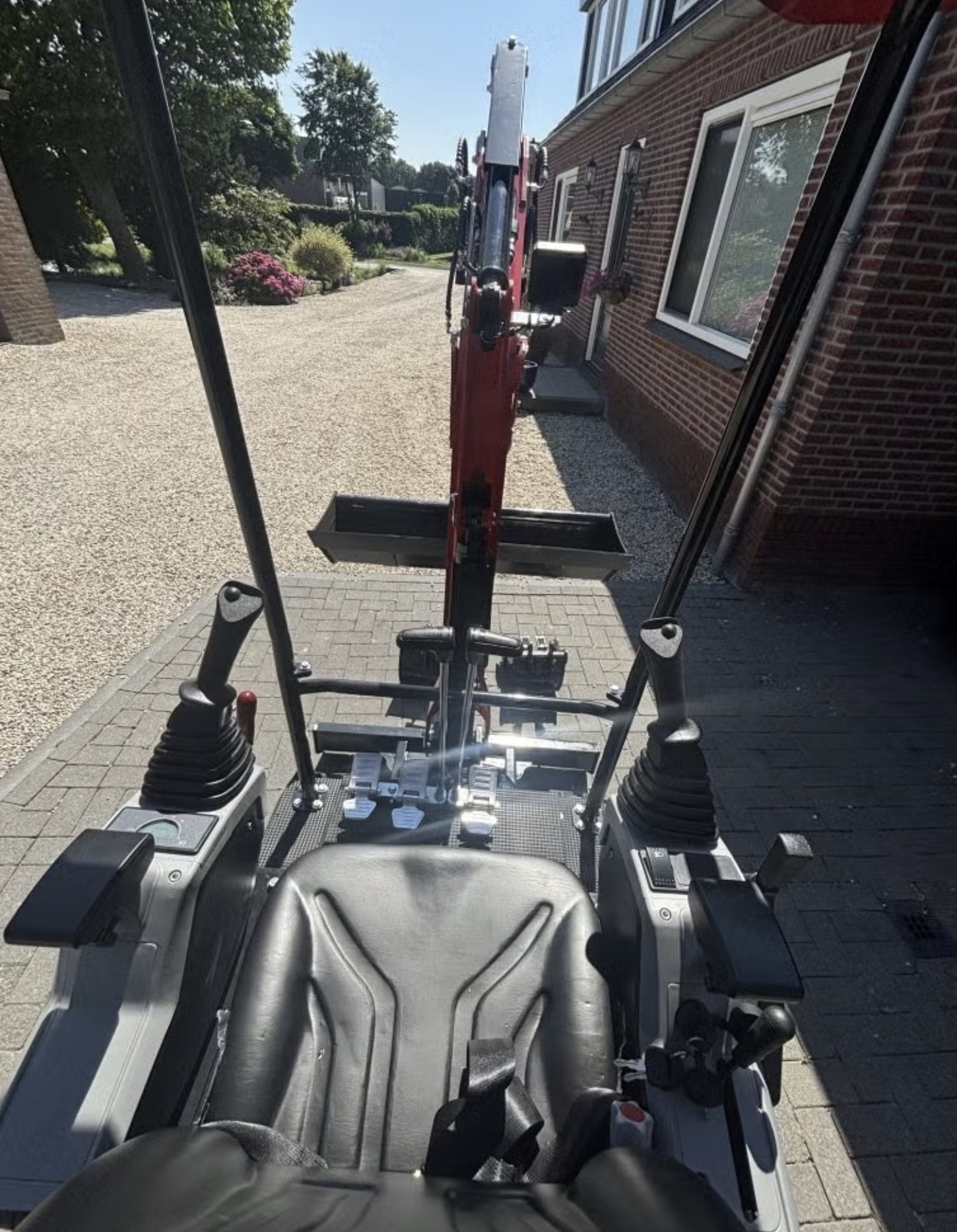 Minigraver nuoman 1.8ton